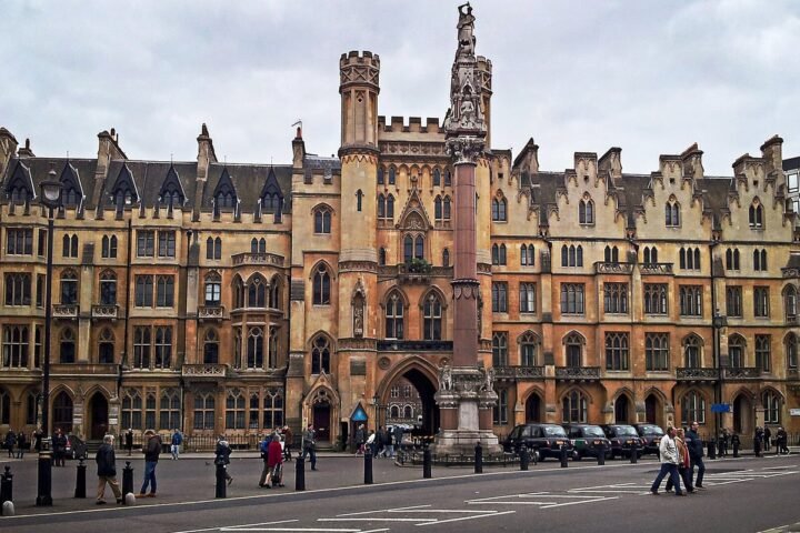 The Sanctuary: the covert Westminster hub fueling right-wing political power in the UK