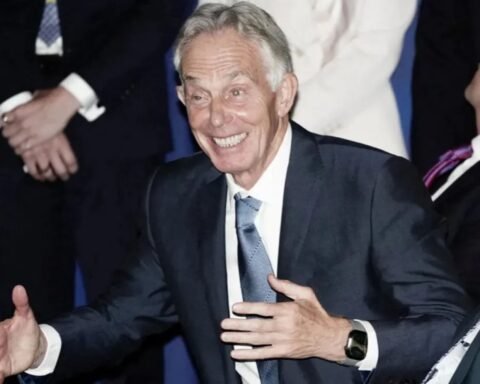 Tony Blair urges Andy Burnham to consider EU rejoining within a decade
