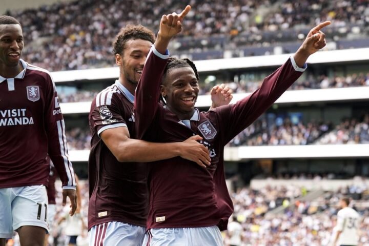 Tottenham's Premier League struggles continue with 3-2 defeat to Aston Villa