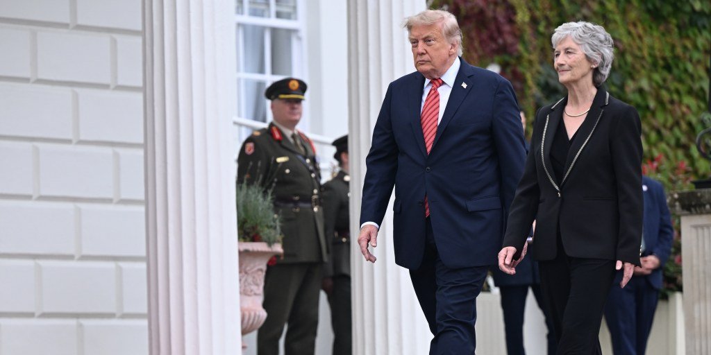Trump expresses desire for a united Ireland during Dublin golf tournament visit