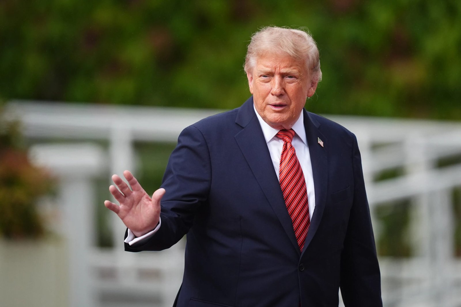Trump suggests he could mediate Falklands conflict as tensions rise with Argentina