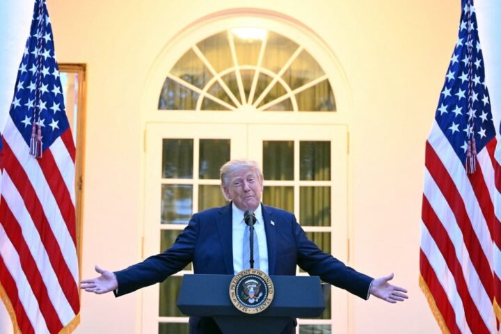 Trump warns of possible extreme actions against Iran amid rising tensions