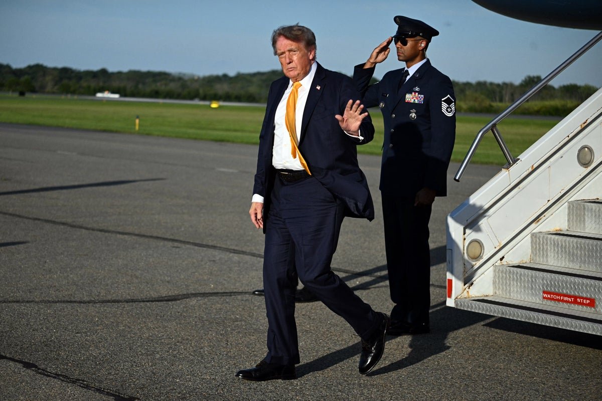 Trump's new hair color sparks online speculation over his iconic hairstyle