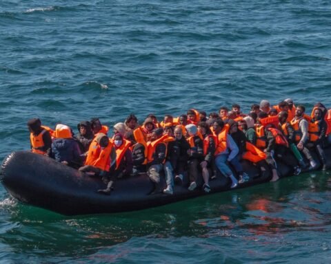 UK asylum backlog exceeds 90,000, rising 17 times since 2017