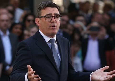 UK inflation rises to 2.9%, challenging Burnham's cost of living strategy