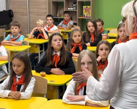 Ukraine opens underground school in Kharkiv to protect children from Russian bombardment