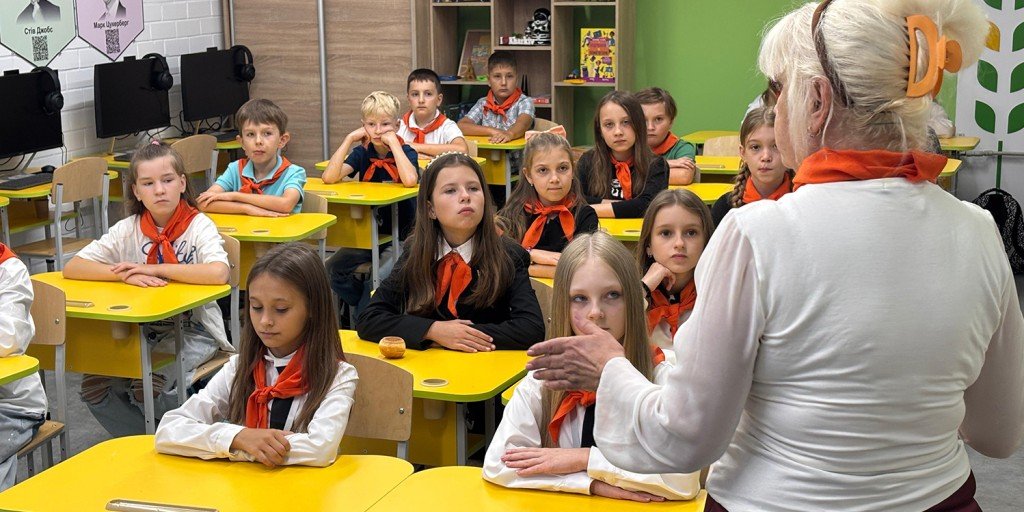 Ukraine opens underground school in Kharkiv to protect children from Russian bombardment