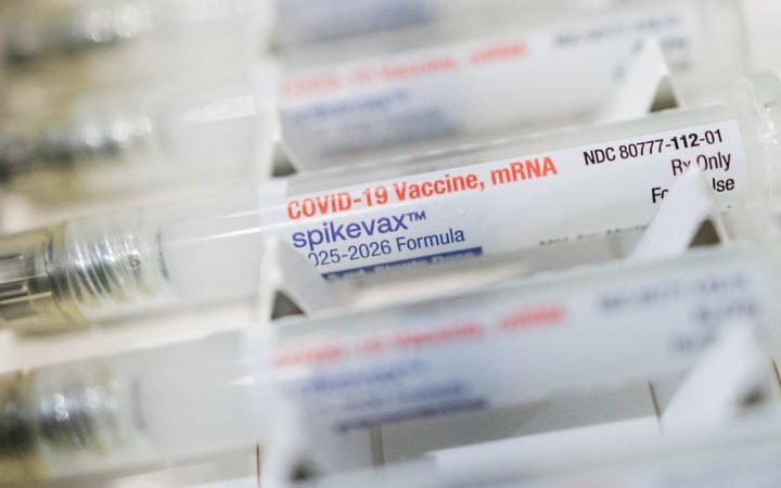Updated Covid-19 vaccines delayed for nearly half of US children as access program stalls
