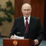 Zelensky warns airlines about the dangers of flying over Russian airspace