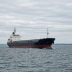 Russian expert predicts Western ship detention after France holds DF Peak