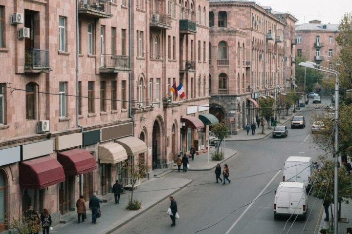 France and Armenia Discuss Expanding Business and Trade Ties