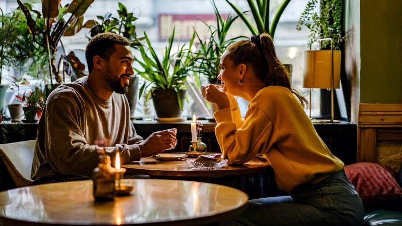 AI transforms online dating landscape as users seek tech-driven matchmaking solutions