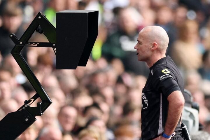 Andy Burnham calls for VAR ban, claims it undermines spontaneity in football