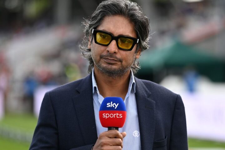 Cricket star claims discriminatory treatment by Ryanair staff at Dublin airport