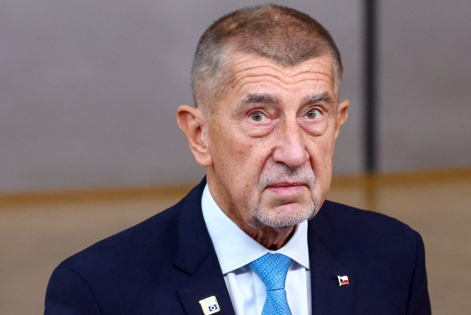 Czech PM advocates for UK's EU rejoining, citing need for financial support