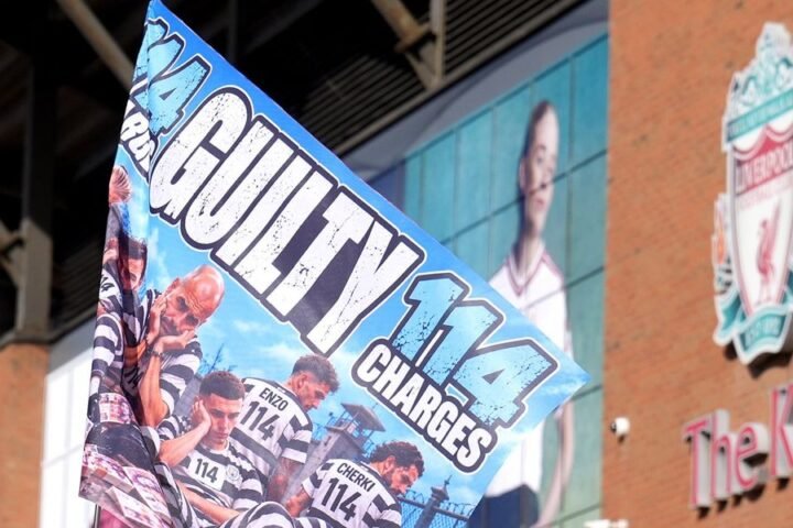 Dean Saunders discusses Liverpool's clash with Manchester City amid ongoing financial scandal