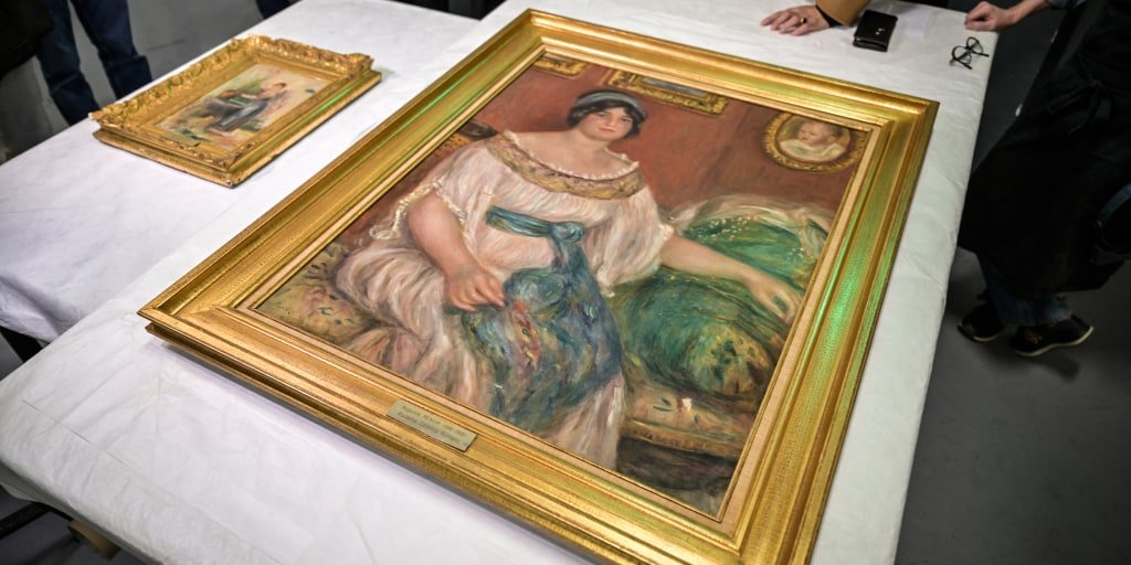DNA evidence aids recovery of stolen Renoir paintings and reveals further heist plans in France