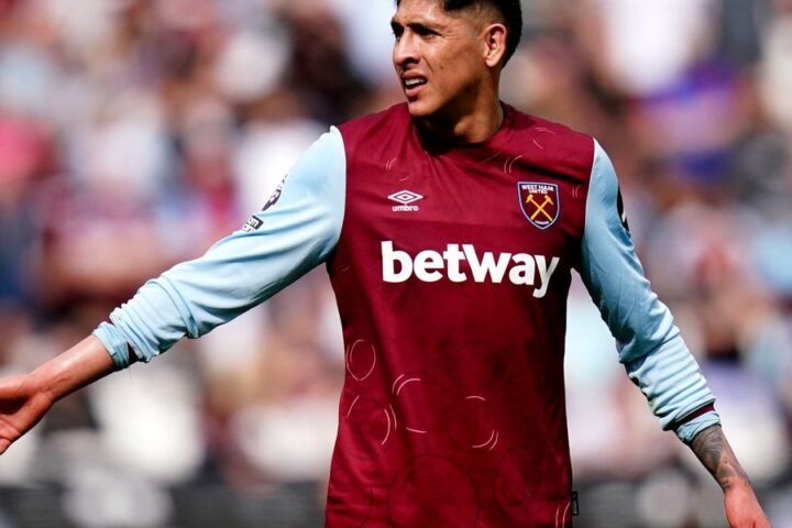 Edson Alvarez faces accusations over alleged sale of fake Covid vaccination certificates