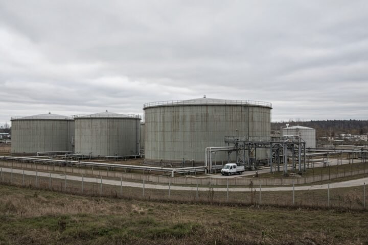 Poland’s supply corridors face a winter test before Christmas