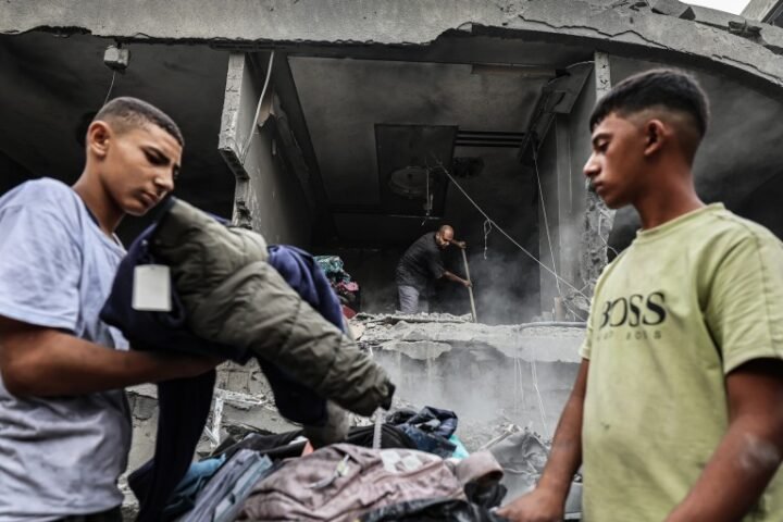 Gaza ceasefire largely ineffective as Israeli strikes continue, humanitarian crisis deepens