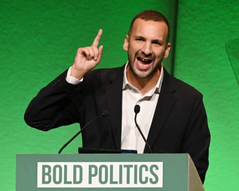 Green Party introduces inclusive language guidelines, prohibiting terms like 'mother and father'