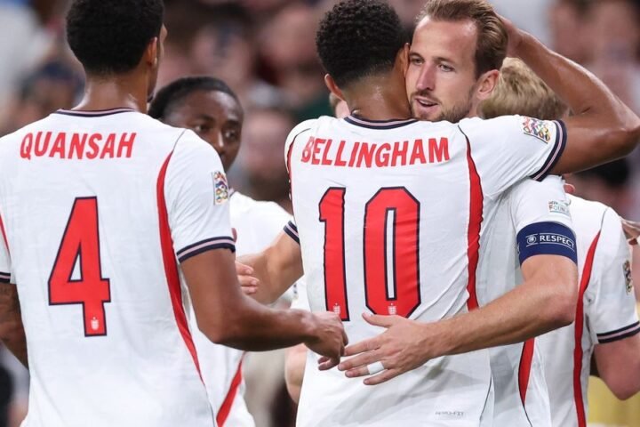 Harry Kane equals record with brace in England's 3-0 victory over Czech Republic