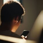 In-person friendships linked to reduced problematic social media usage, study finds