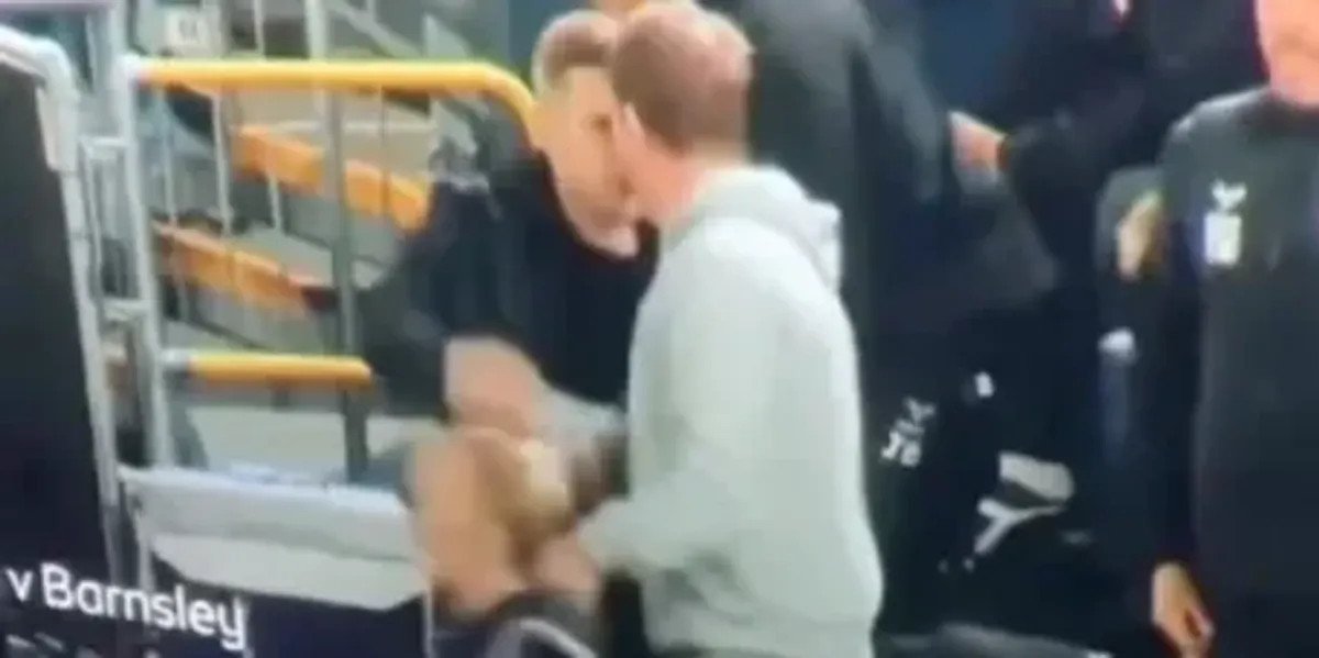 Jack Wilshere involved in touchline altercation with Barnsley manager after Luton match