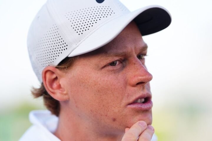 Jannik Sinner confirms knee injury will end his season early