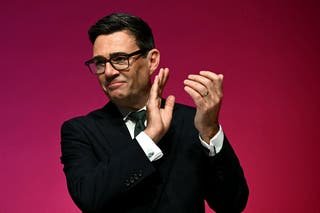 Labour retains lead over Reform in polls as Burnham benefits from Brexit discourse