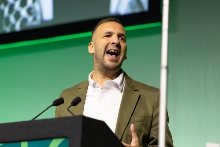 Labour threatens to withdraw local coalitions with Greens over controversial Zionism motion