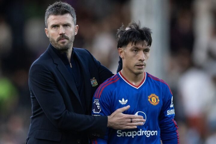 Lisandro Martinez's future at Manchester United uncertain after apology for outburst