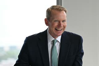 Lloyds CEO supports devolution plan but warns against taxing banks