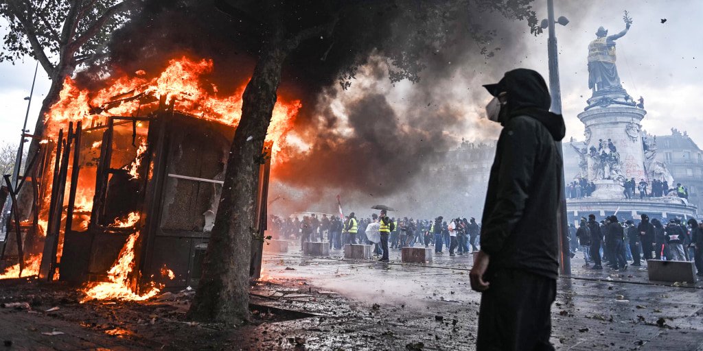 Macron criticizes foreign leaders for exploiting France’s unrest amid protests and riots