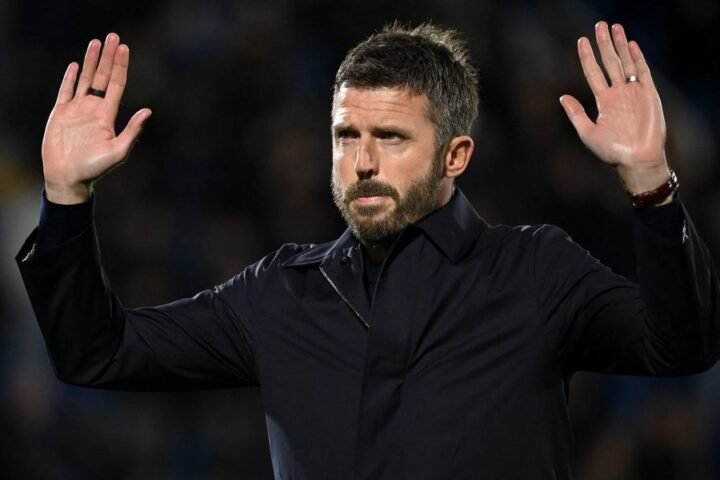 Manchester United considers managerial alternatives amid growing pressure on Michael Carrick
