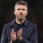 Manchester United decides against sacking Michael Carrick after disappointing draw with Tottenham