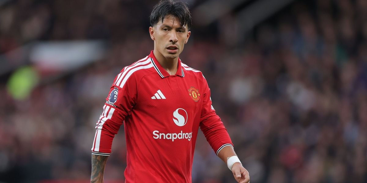 Manchester United to reprimand Lisandro Martinez following critical comments about club management
