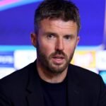 Michael Carrick addresses Lisandro Martinez's situation ahead of crucial Manchester United clash