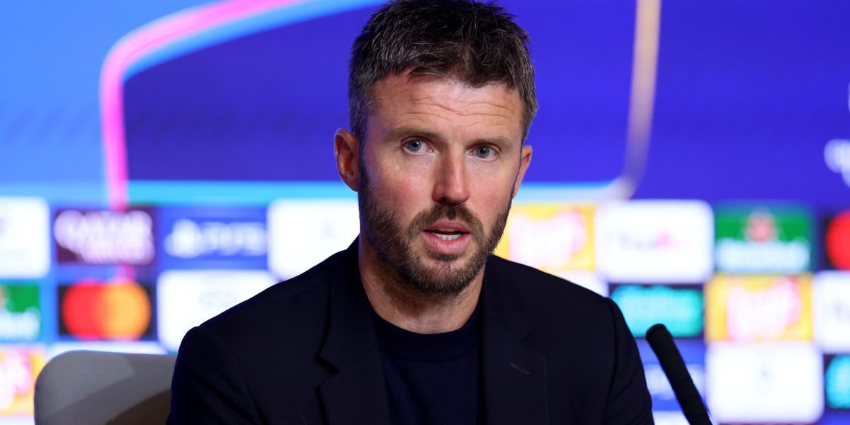 Michael Carrick addresses Lisandro Martinez's situation ahead of crucial Manchester United clash