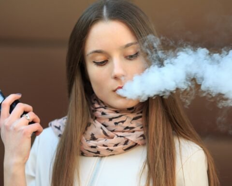 New fines introduced for vaping and littering on UK buses amid anti-social behaviour crackdown