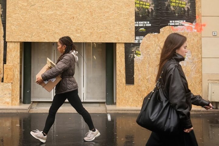 Paris museums close as protests escalate over education funding and living costs