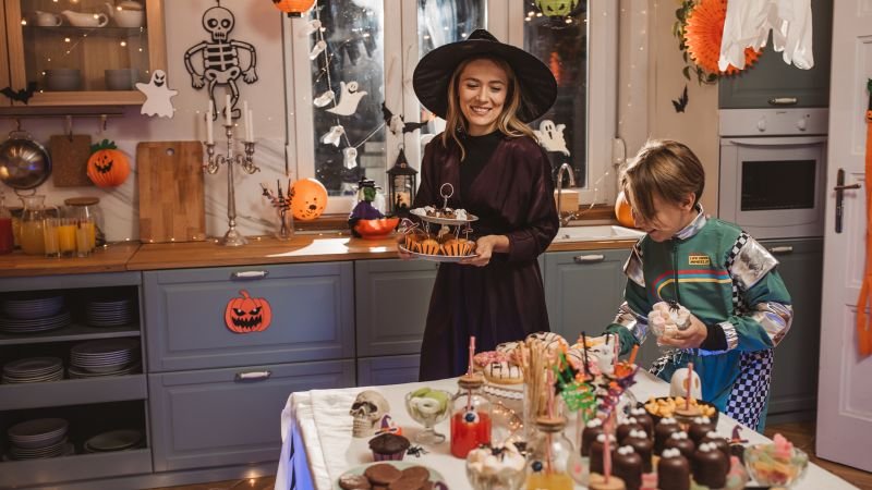 Prepare for Halloweekend: Key tips for hosting successful holiday gatherings