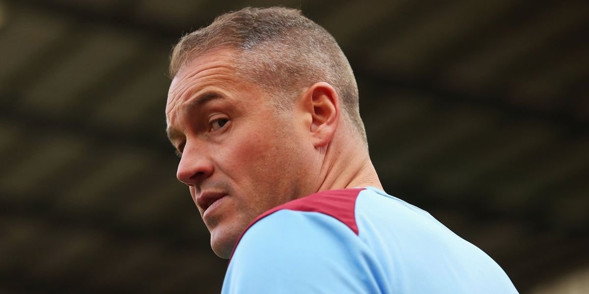 Robinson questions England's goalkeeping depth despite impressive international break performances