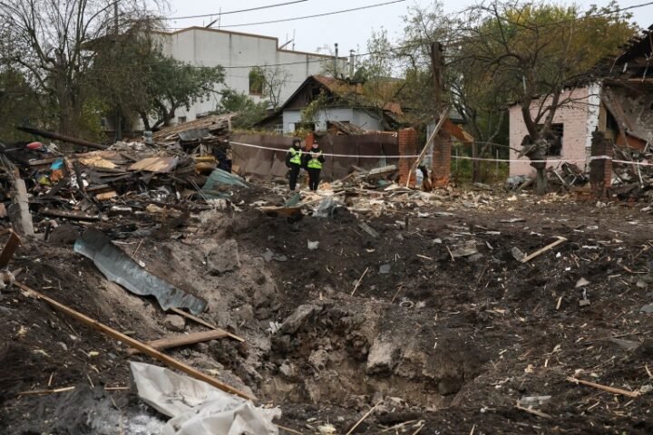 Russia escalates missile strikes on Kyiv amid renewed talks for negotiations with Ukraine