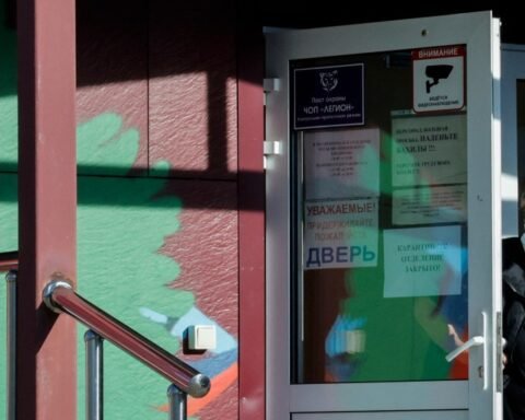 Russia's handling of suspected plague case raises international concerns about transparency and health risks