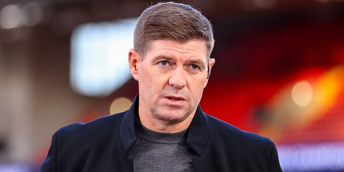 Steven Gerrard considers surprise return to management amid Wrexham pressures on Phil Parkinson