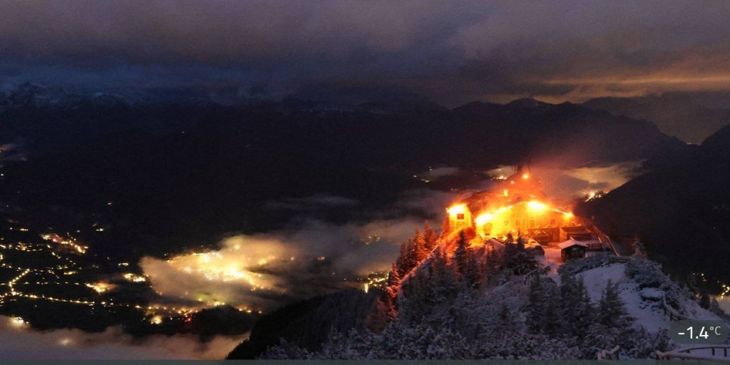 Suspect detained as fire breaks out at Hitler's retreat in Bavaria