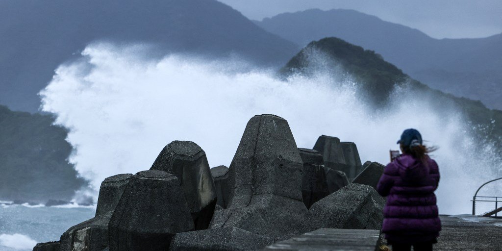 Taiwan braces for Typhoon Champi as nearly 1,000 flights are canceled