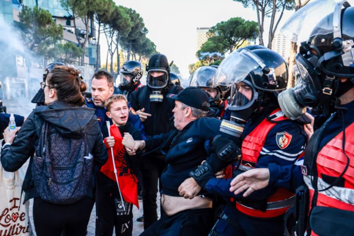 Violence erupts as Albanian protests against government corruption escalate in Tirana