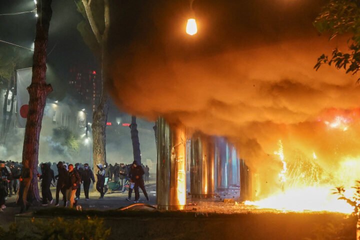 Violence escalates in Albania as students join ongoing anti-government protests